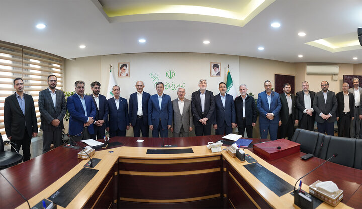 مراسم تکریم سید مصطفی سیدهاشمی معاون هماهنگی ستاد اجرایی فرمان امام