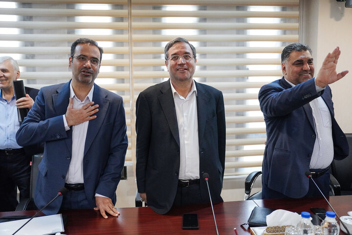 اولین جلسه شورای مدیران ارشد ستاد اجرایی فرمان امام در سال ١۴٠٣