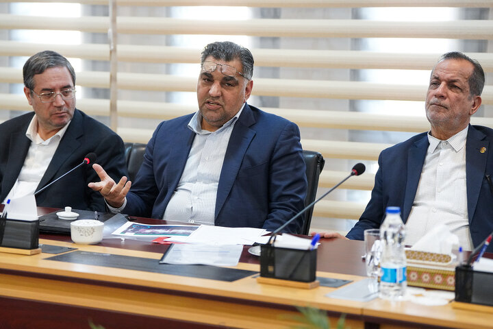 اولین جلسه شورای مدیران ارشد ستاد اجرایی فرمان امام در سال ١۴٠٣