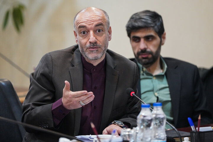 اولین جلسه شورای مدیران ارشد ستاد اجرایی فرمان امام در سال ١۴٠٣