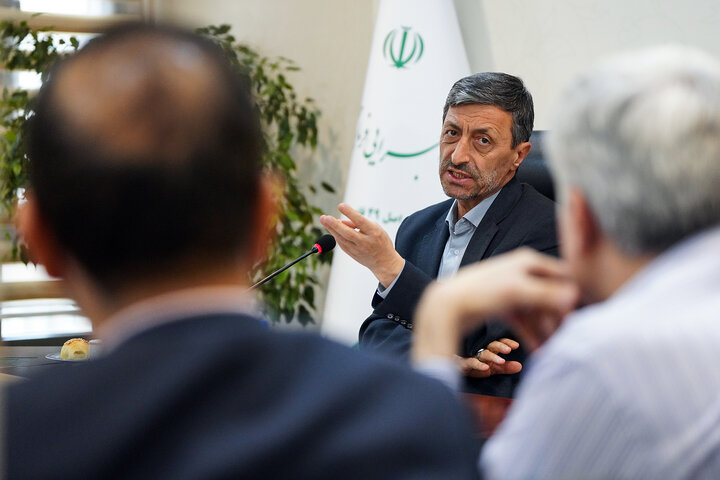 اولین جلسه شورای مدیران ارشد ستاد اجرایی فرمان امام در سال ١۴٠٣