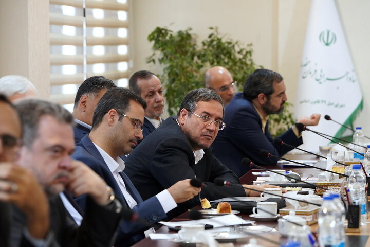 اولین جلسه شورای مدیران ارشد ستاد اجرایی فرمان امام در سال ١۴٠٣