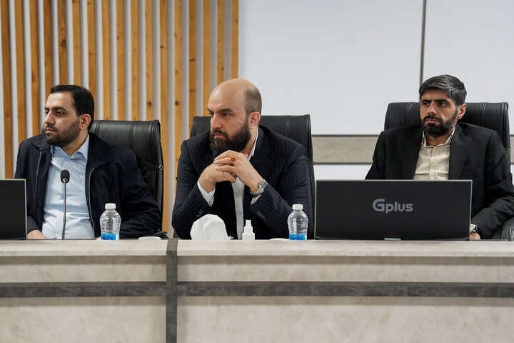 بازدید رئیس ستاد اجرایی فرمان امام از بیمارستان تخصصی سرطان برکت