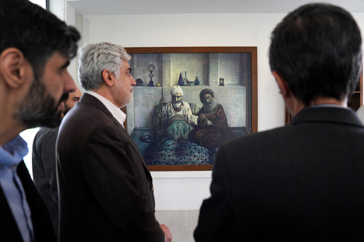 بازدید رییس ستاد اجرایی فرمان امام از شهرک دارویی برکت