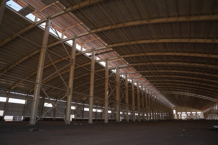 بازدید فتاح از کارخانه نساجی پارچه چادر مشکی قم