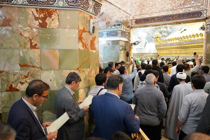 زیارت سید پرویز فتاح و هیات همراه در حرم مطهر حضرت معصومه (س)