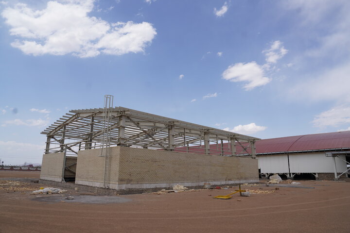 بازدید فتاح از کارخانه نساجی پارچه چادر مشکی قم