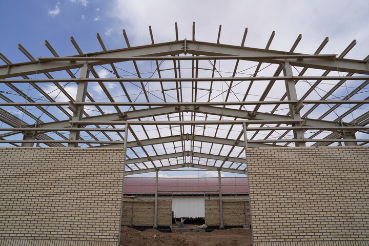 بازدید فتاح از کارخانه نساجی پارچه چادر مشکی قم