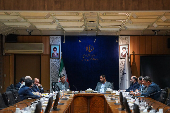 دیدار رئیس ستاد اجرایی فرمان امام با وزیر آموزش و پرورش