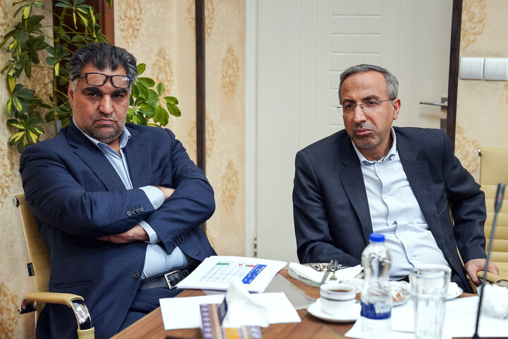 جلسه بررسی عملکرد موسسه دانش بنیان برکت با رئیس ستاد اجرایی فرمان امام