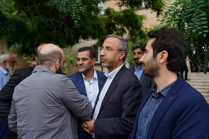 جلسه بررسی عملکرد موسسه دانش بنیان برکت با رئیس ستاد اجرایی فرمان امام