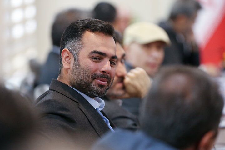 جلسه بررسی عملکرد گروه توسعه صنعت و معدن تدبیر