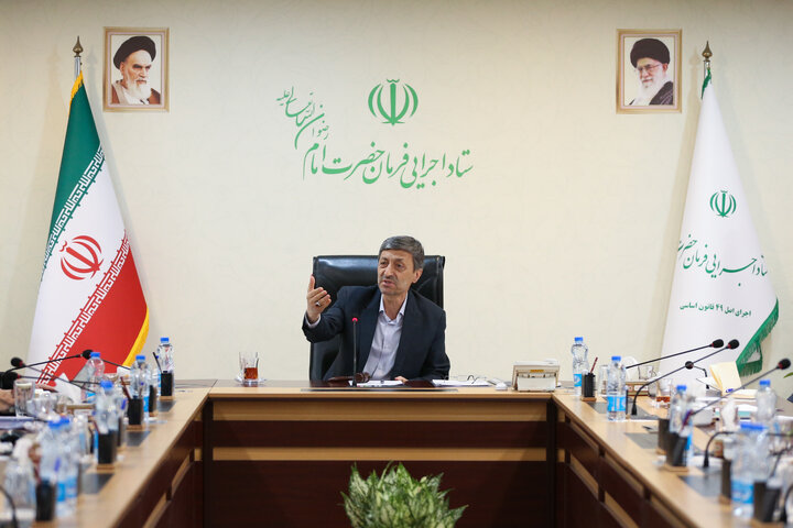 جلسه بررسی عملکرد گروه توسعه صنعت و معدن تدبیر