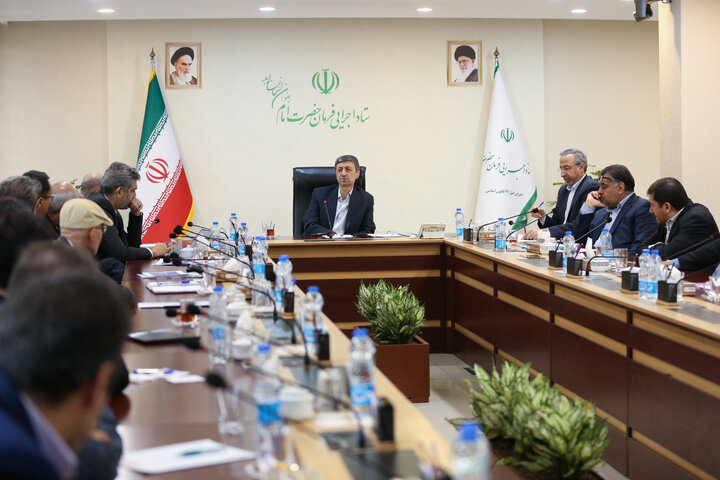 جلسه بررسی عملکرد گروه توسعه صنعت و معدن تدبیر