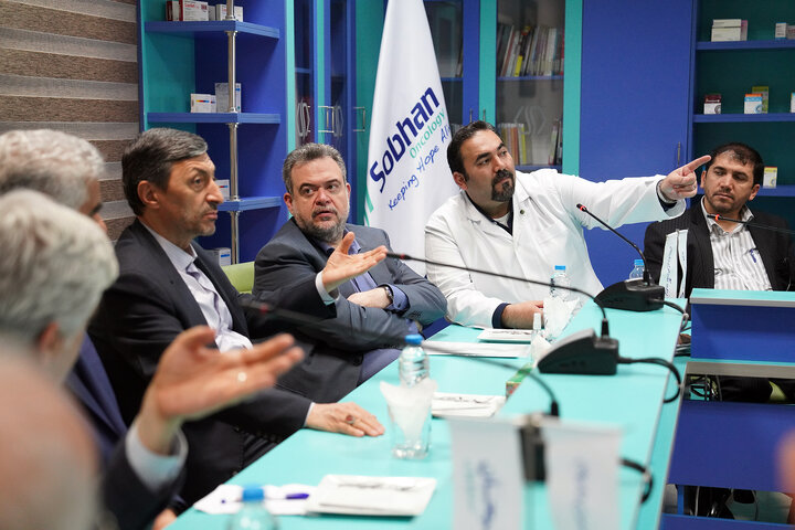 رونمایی از ۵ داروی ضد سرطان گروه سلامت و دارویی برکت