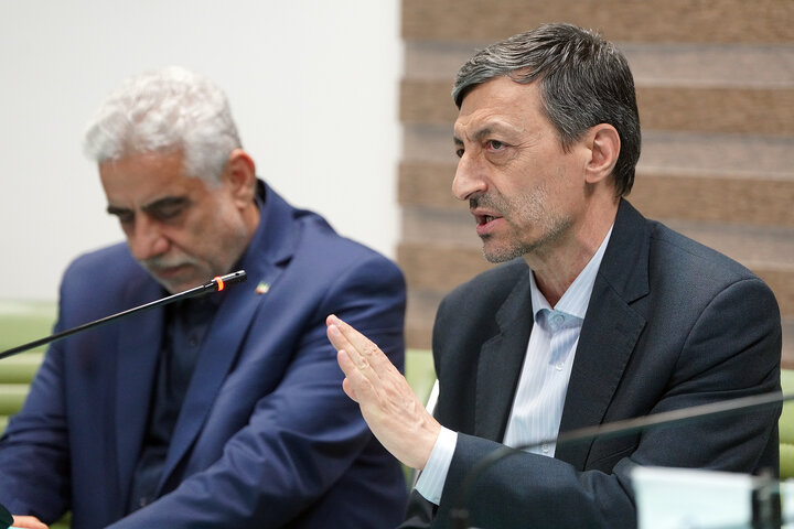 رونمایی از ۵ داروی ضد سرطان گروه سلامت و دارویی برکت