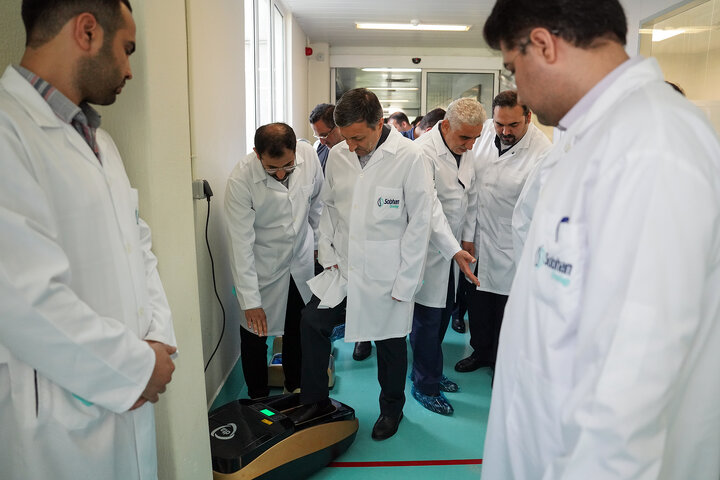 رونمایی از ۵ داروی ضد سرطان گروه سلامت و دارویی برکت