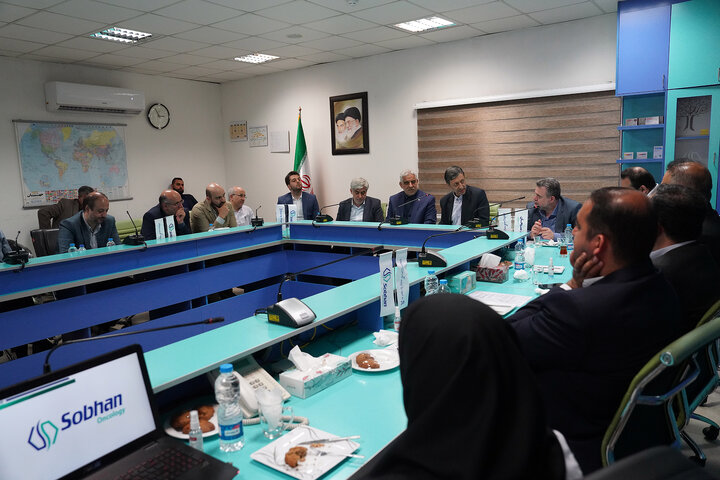 رونمایی از ۵ داروی ضد سرطان گروه سلامت و دارویی برکت