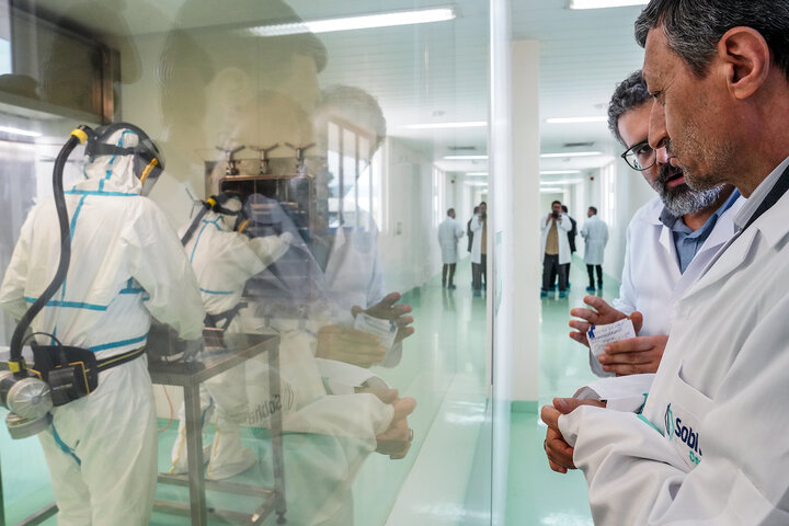 رونمایی از ۵ داروی ضد سرطان گروه سلامت و دارویی برکت