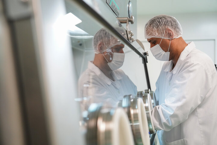 رونمایی از ۵ داروی ضد سرطان گروه سلامت و دارویی برکت