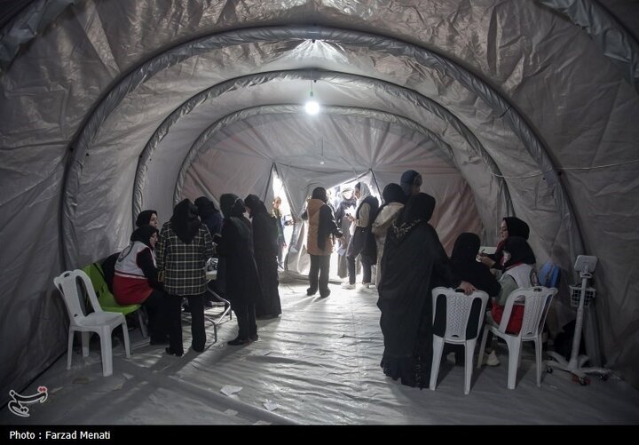 از نگاه رسانه/ خدمت‌رسانی بیمارستان سیار برکت در دالاهو کرمانشاه