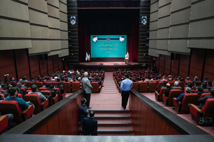 آئین گرامیداشت هفدهمین سالروز تأسیس بنیاد برکت ستاد اجرایی فرمان امام