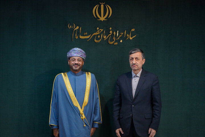 ديدار وزیر امور خارجه عمان با رئیس ستاد اجرایی فرمان امام