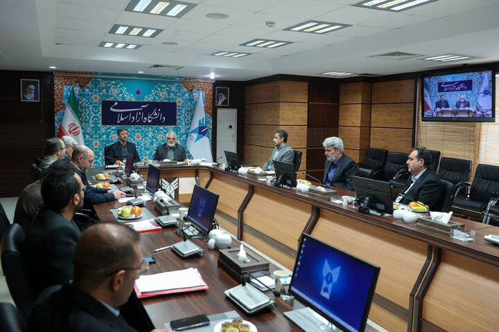 دیدار رئیس ستاد اجرایی فرمان امام با رئیس دانشگاه آزاد اسلامی