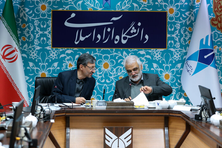 دیدار رئیس ستاد اجرایی فرمان امام با رئیس دانشگاه آزاد اسلامی