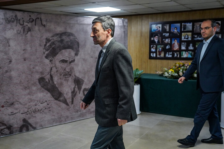 مراسم گرامیداشت دهه فجر در ستاد اجرایی فرمان امام