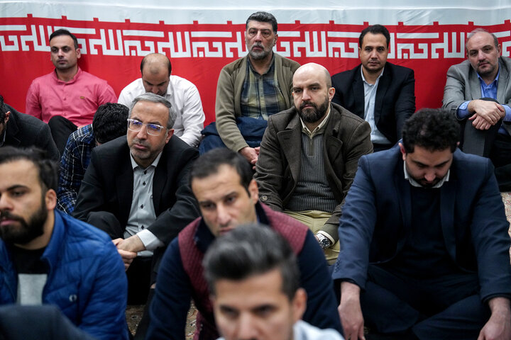 مراسم گرامیداشت دهه فجر در ستاد اجرایی فرمان امام