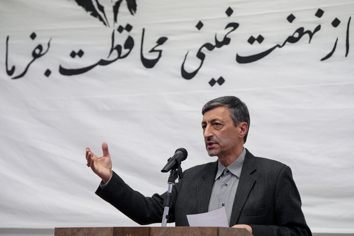 مراسم گرامیداشت دهه فجر در ستاد اجرایی فرمان امام