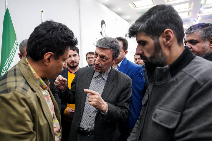 مراسم گرامیداشت دهه فجر در ستاد اجرایی فرمان امام