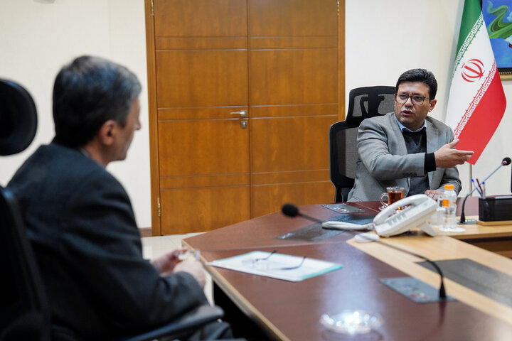 دیدار عمران عباسی کالی نماینده مردم قائمشهر، سوادکوه، جویبار، سیمرغ و سوادکوه شمالی در مجلس شورای اسلامی با رئیس ستاد اجرایی فرمان امام