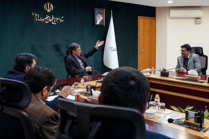 دیدار عمران عباسی کالی نماینده مردم قائمشهر، سوادکوه، جویبار، سیمرغ و سوادکوه شمالی در مجلس شورای اسلامی با رئیس ستاد اجرایی فرمان امام