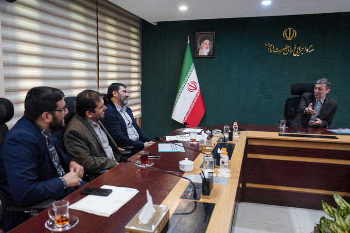 دیدار حامد یزدیان نماینده مردم اصفهان و ورزنه در مجلس شورای اسلامی با رئیس ستاد اجرایی فرمان امام