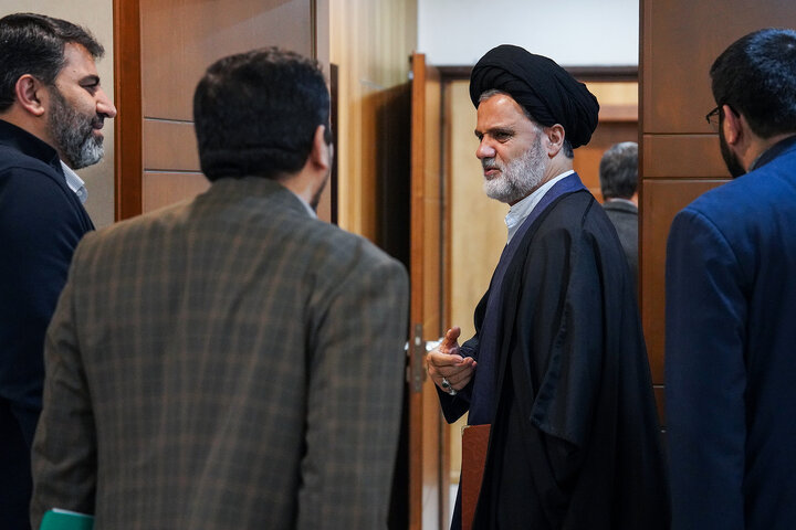 دیدار سید محمود نبویان نماینده مردم تهران، ری، شمیرانات، اسلامشهر و پردیس در مجلس شورای اسلامی با رئیس ستاد اجرایی فرمان امام