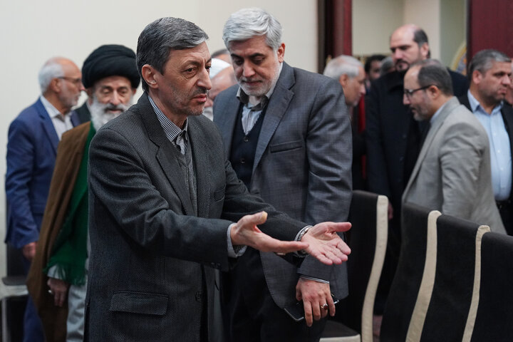 دیدار رئیس و کارکنان ستاد اجرایی فرمان امام با حجت الاسلام و المسلمین سید حسن خمینی