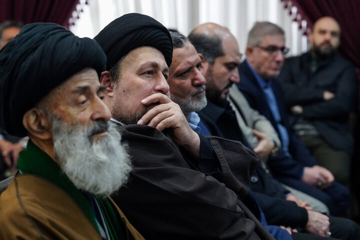 دیدار رئیس و کارکنان ستاد اجرایی فرمان امام با حجت الاسلام و المسلمین سید حسن خمینی