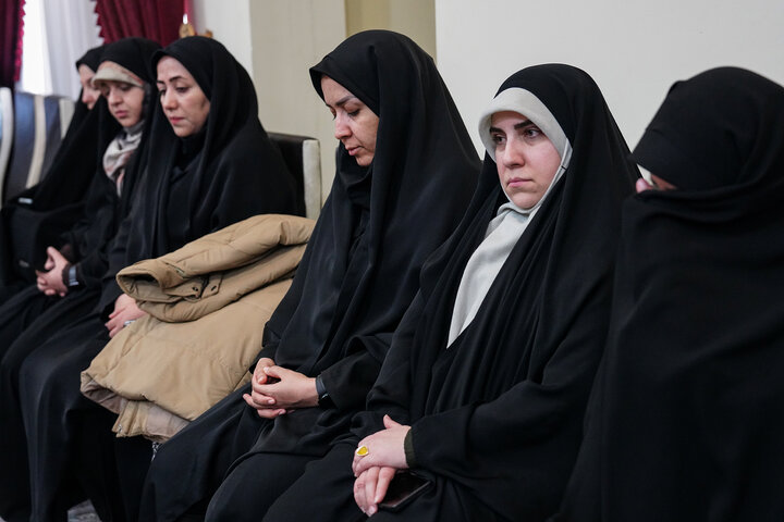 دیدار رئیس و کارکنان ستاد اجرایی فرمان امام با حجت الاسلام و المسلمین سید حسن خمینی