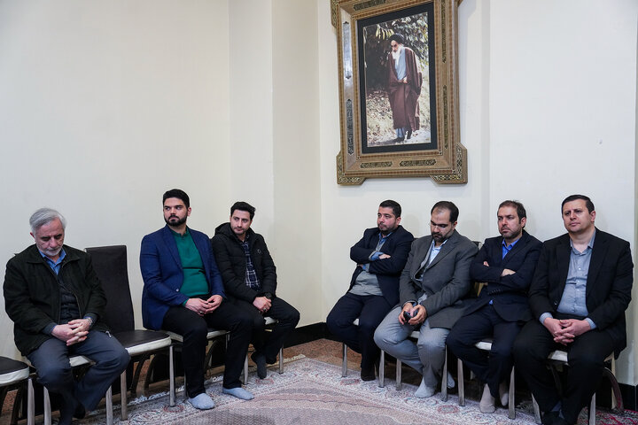 دیدار رئیس و کارکنان ستاد اجرایی فرمان امام با حجت الاسلام و المسلمین سید حسن خمینی