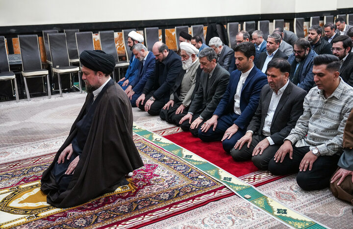 دیدار رئیس و کارکنان ستاد اجرایی فرمان امام با حجت الاسلام و المسلمین سید حسن خمینی