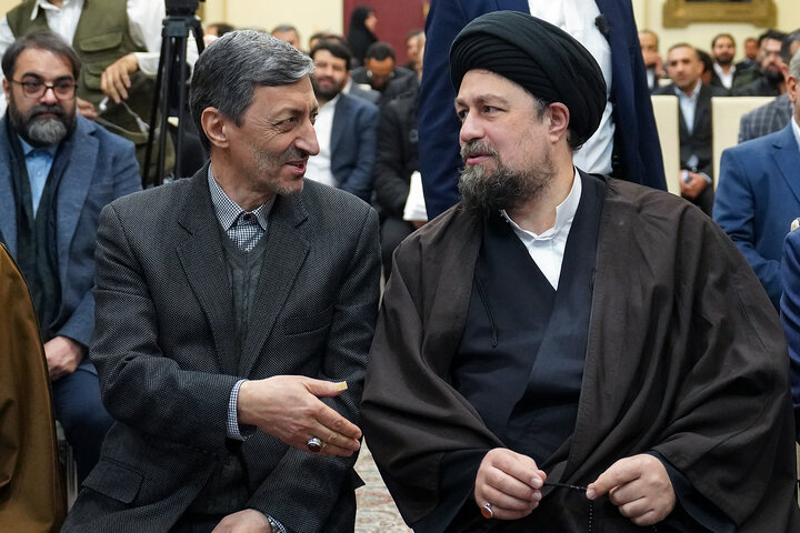 دیدار رئیس و کارکنان ستاد اجرایی فرمان امام با حجت الاسلام و المسلمین سید حسن خمینی