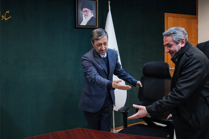 دیدار احد بیوته نماینده مردم اردبیل، نمین، نیر و سرعین در مجلس شورای اسلامی با رئیس ستاد اجرایی فرمان امام