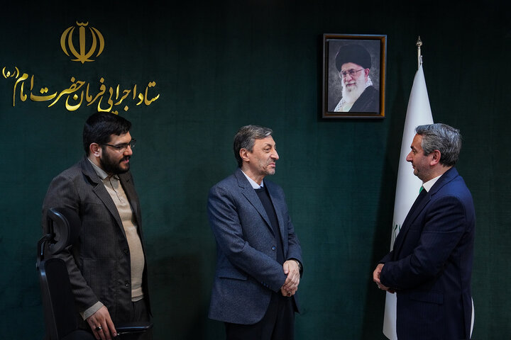 دیدار احد بیوته نماینده مردم اردبیل، نمین، نیر و سرعین در مجلس شورای اسلامی با رئیس ستاد اجرایی فرمان امام