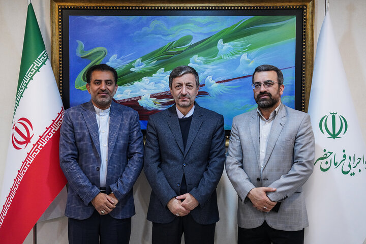 دیدار سید مرتضی محمودی و ابوالقاسم جراره نمایندگان مردم تهران، ری، شمیرانات، اسلامشهر و پردیس در مجلس شورای اسلامی با رئیس ستاد اجرایی فرمان امام