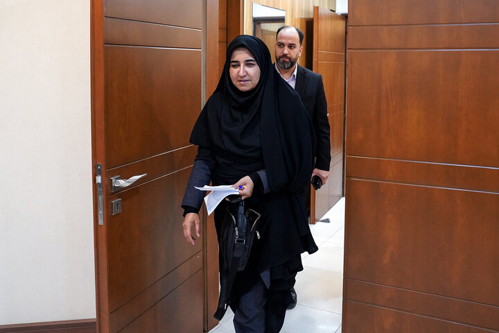 سارا فلاحی نماینده مردم ایلام، ایوان، شیروان، چرداول و مهران در مجلس شورای اسلامی