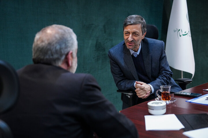 دیدار علی نیکزاد نماینده مردم اردبیل، نمین، نیر و سرعین در مجلس شورای اسلامی با رئیس ستاد اجرایی فرمان امام