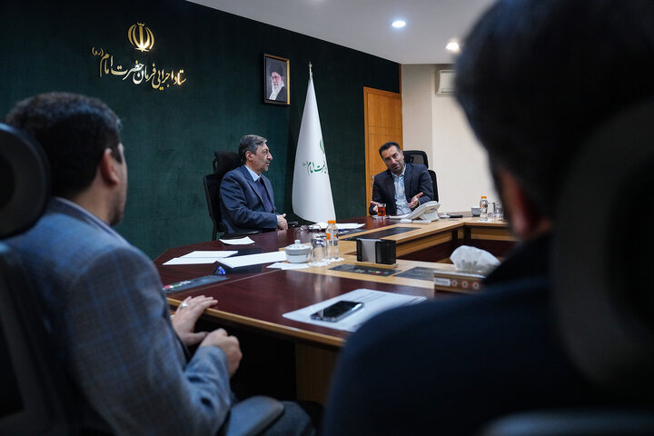 دیدار مسلم صالحی نماینده مردم اقلید در مجلس شورای اسلامی با رئیس ستاد اجرایی فرمان امام 