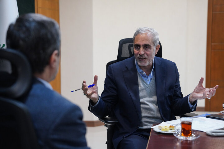 دیدار فضل الله رنجبر نماینده مردم کرمانشاه در مجلس شورای اسلامی با رئیس ستاد اجرایی فرمان امام 